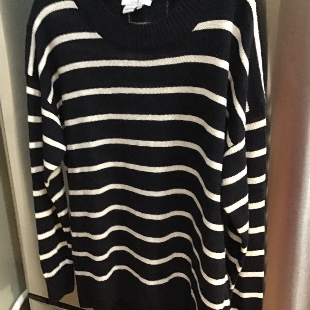 Ten Oh 8 XL Lightweight Sweater NWOT